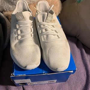 Adidas tubular shadows J